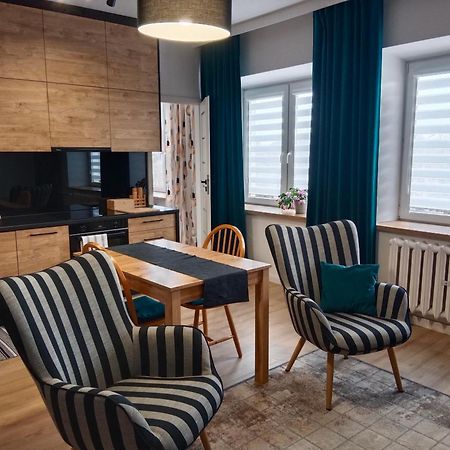 Apartament Dwupokojowy Островець-Свентокшиський Екстер'єр фото