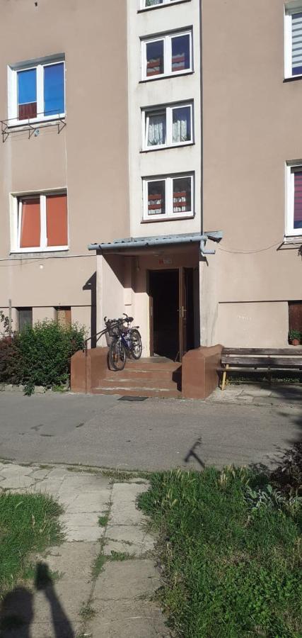 Apartament Dwupokojowy Островець-Свентокшиський Екстер'єр фото